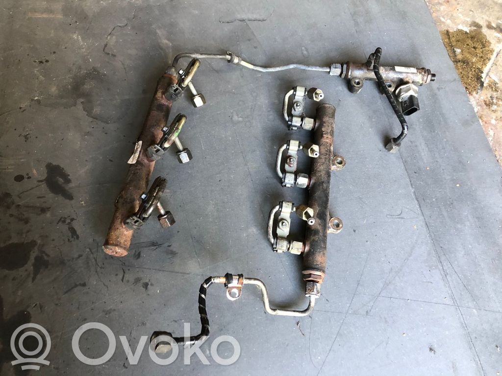 Land Rover Discovery 3 - LR3 Listwa wtryskowa 