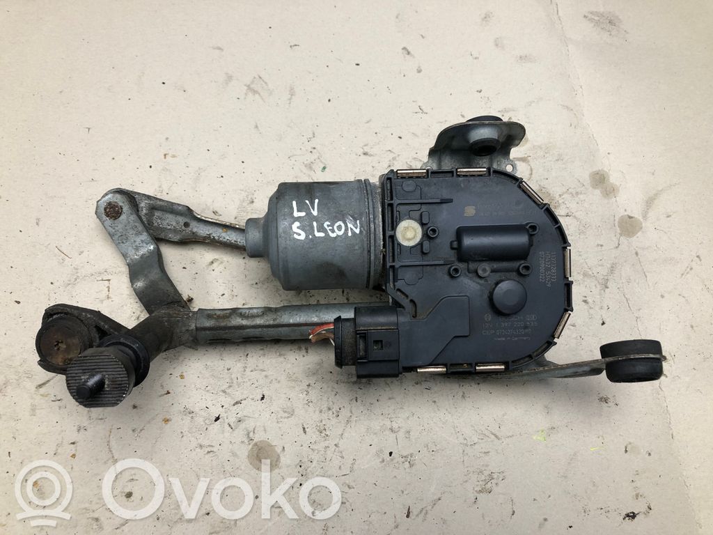 Seat Leon (1P) Wischergestänge Wischermotor vorne 