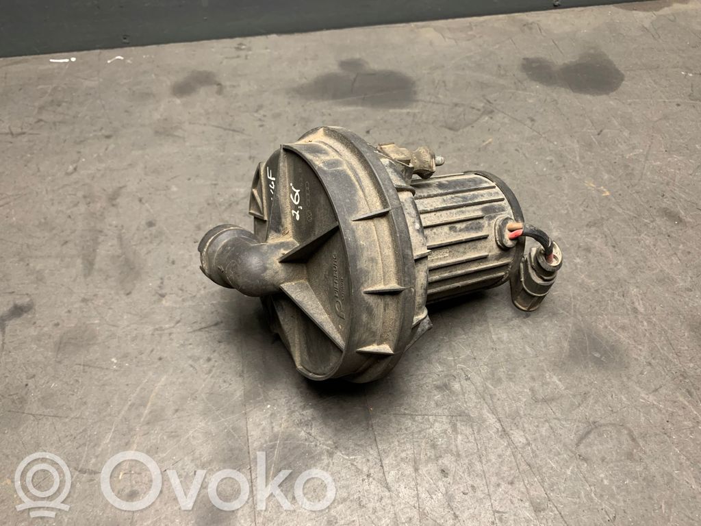 Audi A3 S3 8L Pompa dell’aria secondaria 