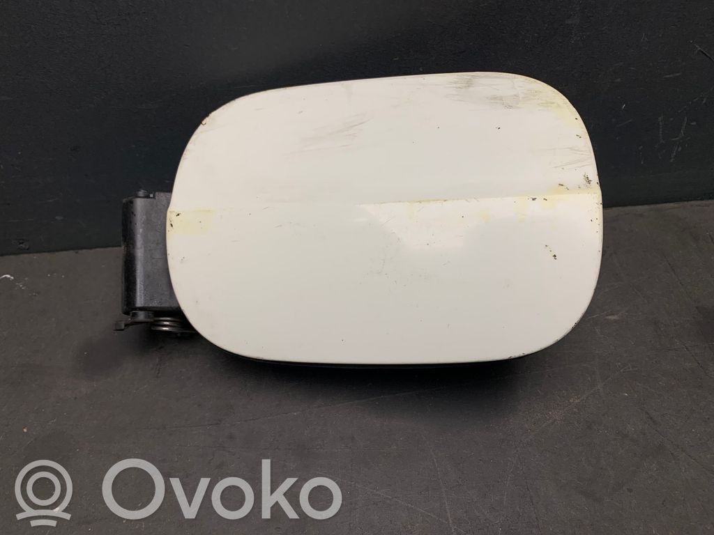 Audi A6 S6 C6 4F Polttoainesäiliön korkki 