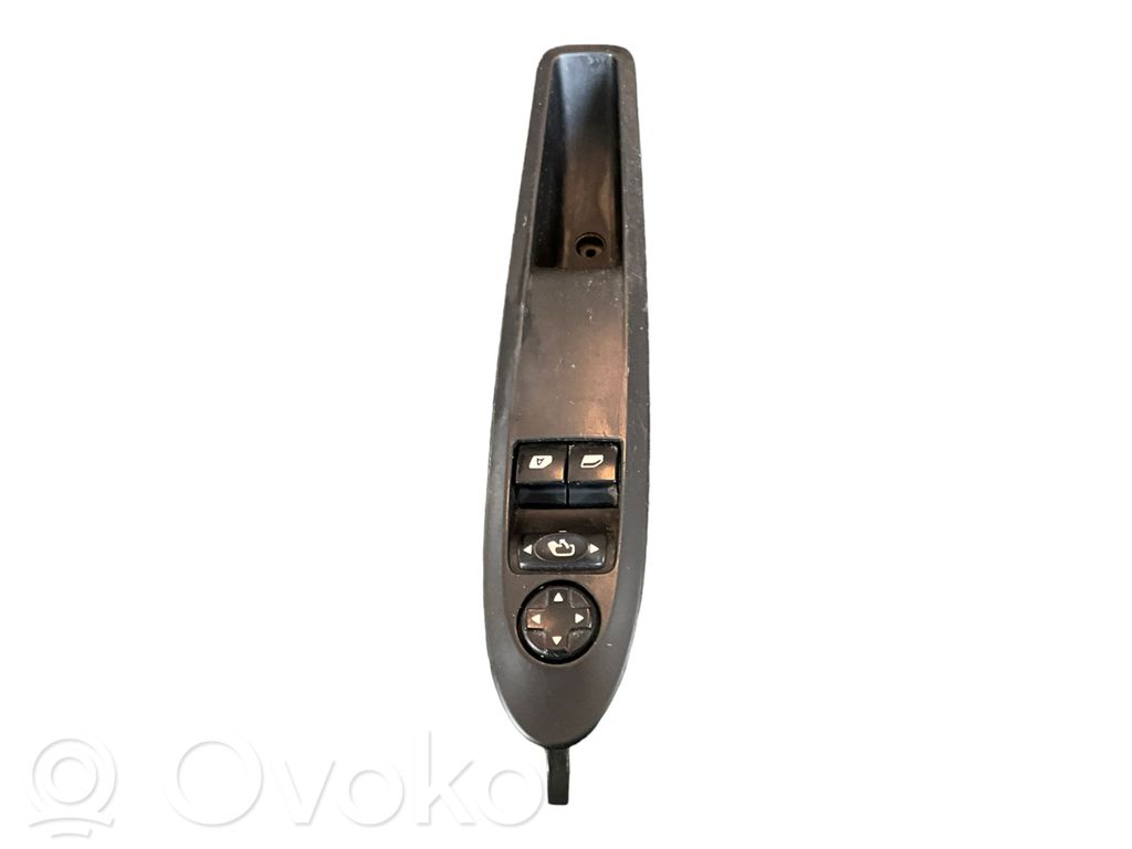 Citroen DS3 Electric window control switch 