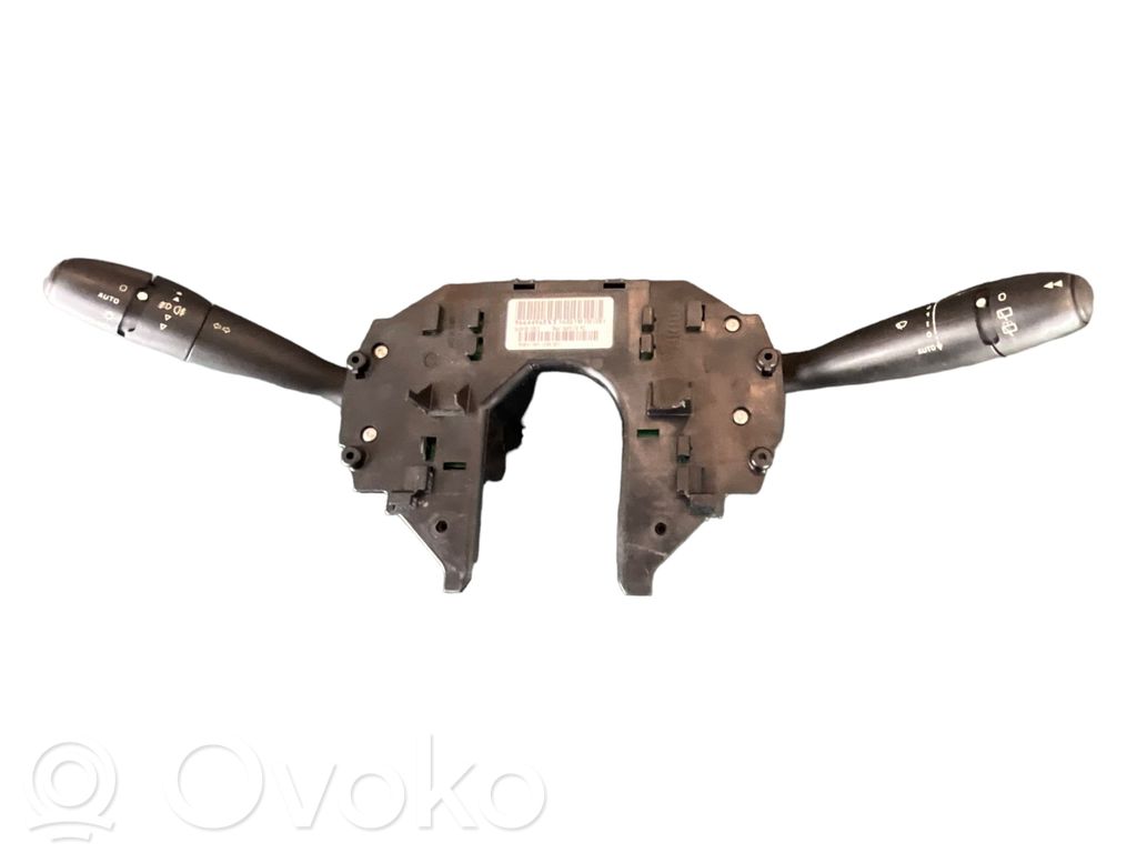 Citroen C4 I Picasso Commodo, commande essuie-glace/phare 