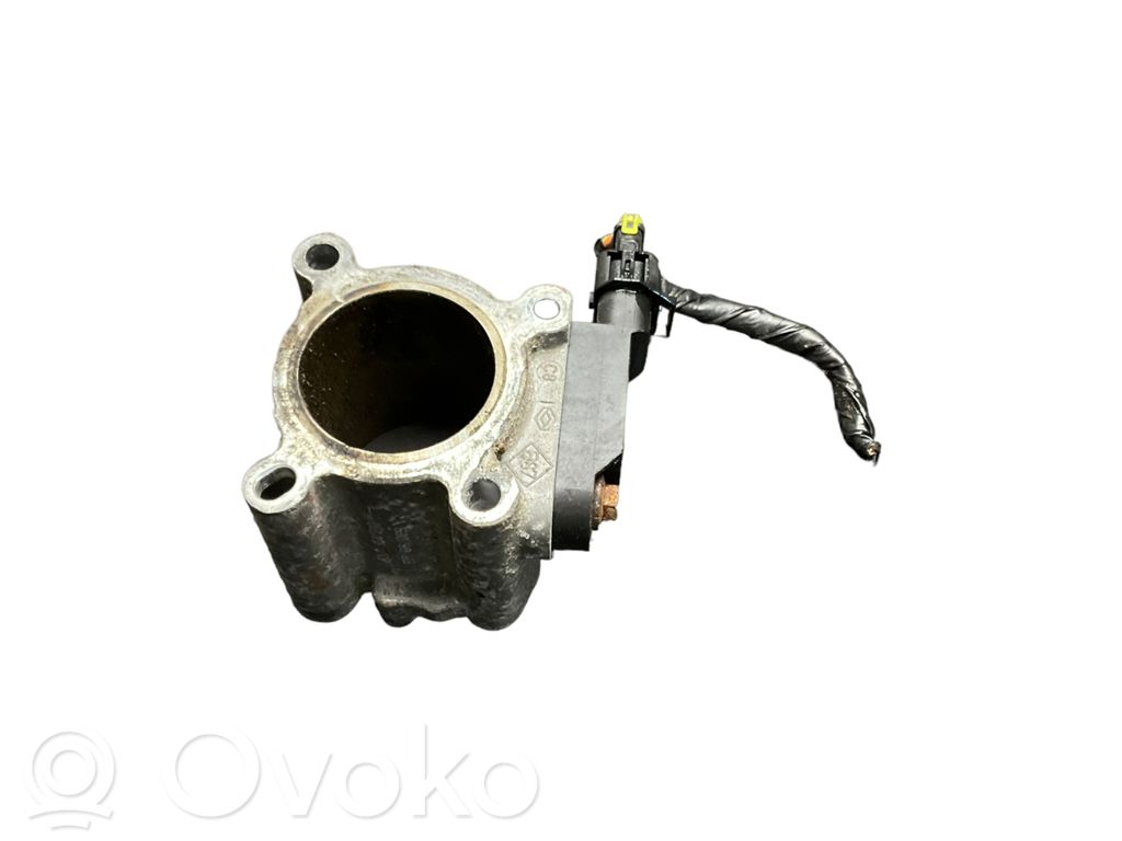 Nissan Qashqai Throttle body valve 