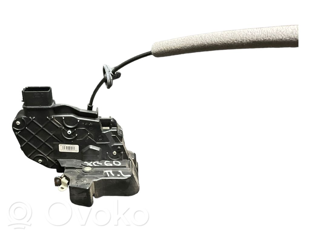 Volvo XC60 Front door lock 