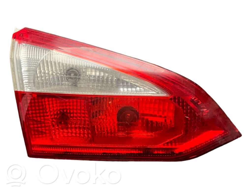 Ford Focus Tailgate rear/tail lights 