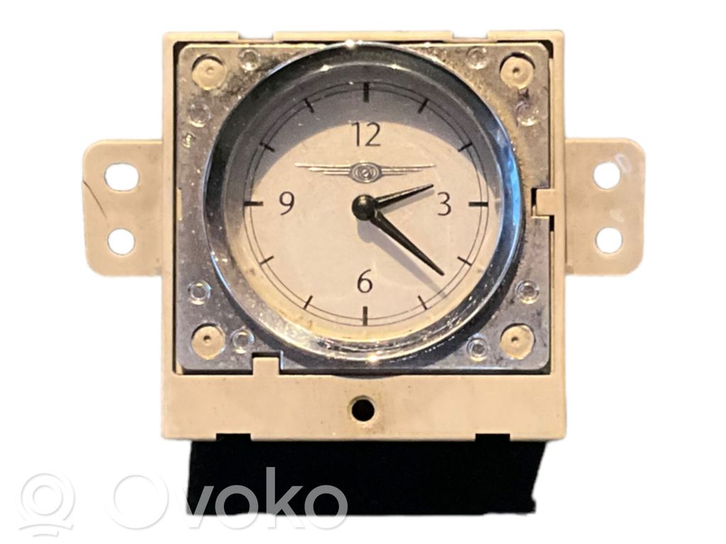 Chrysler Voyager Clock 