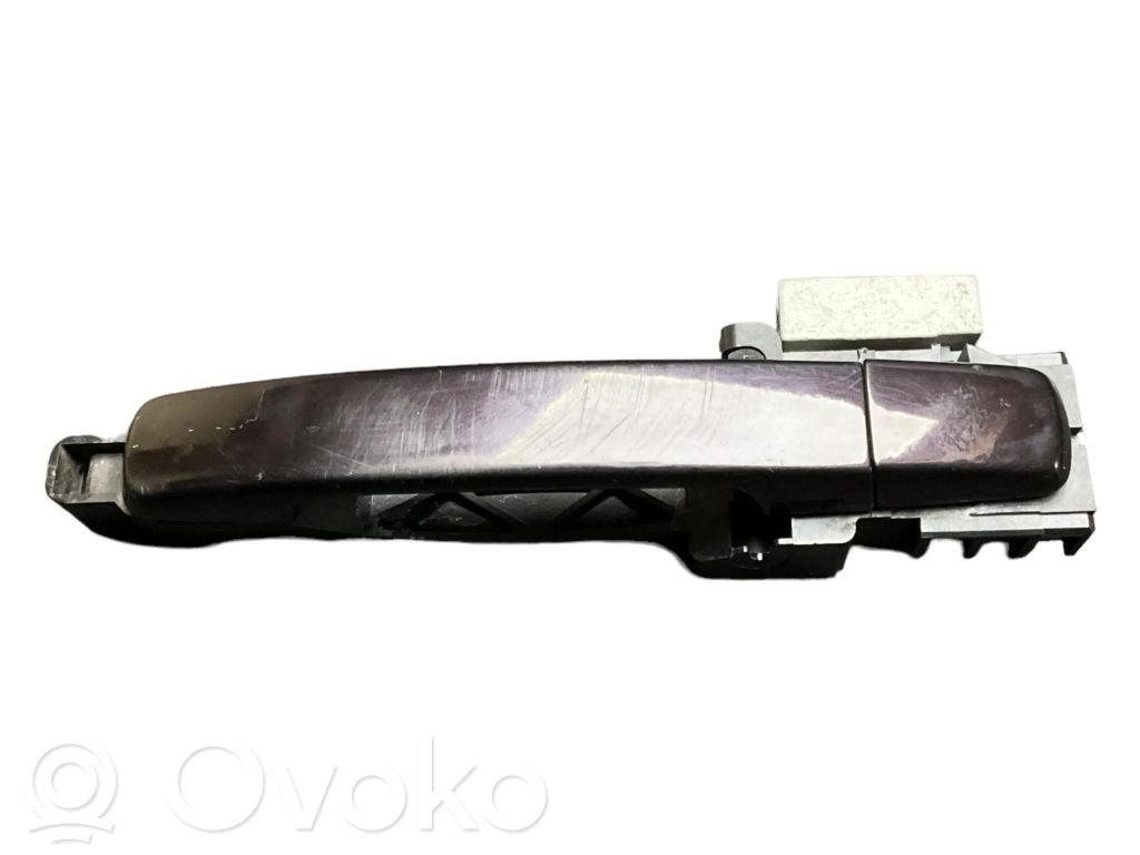 Nissan Qashqai Klamka zewnętrzna drzwi przednich 