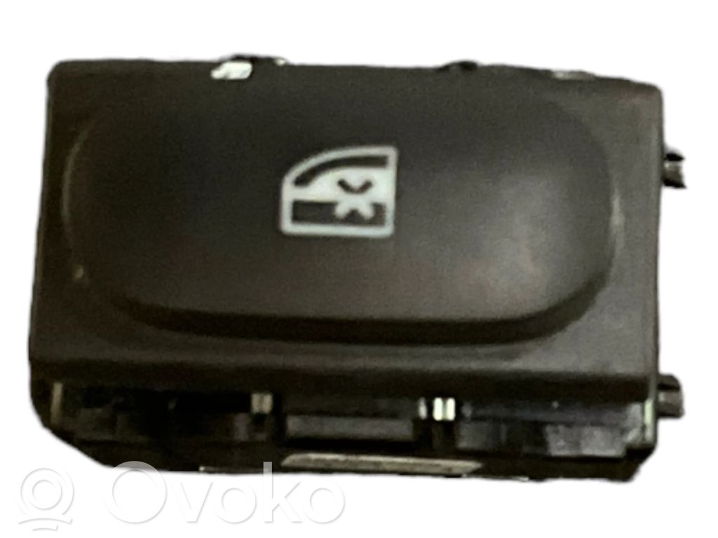 Renault Clio IV Electric window control switch 