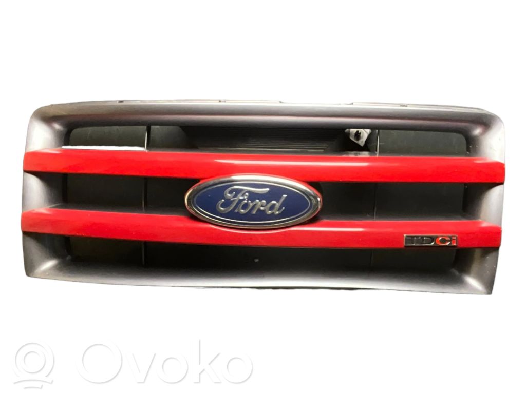 Ford Ranger Etupuskurin ylempi jäähdytinsäleikkö 