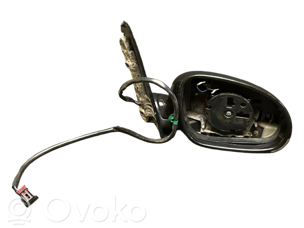 Volkswagen Golf Plus Front door electric wing mirror 