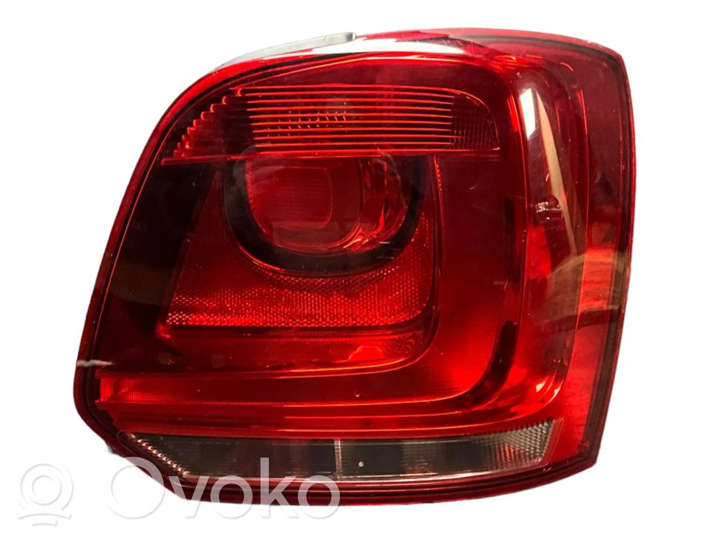 Volkswagen Polo V 6R Lampa tylna 