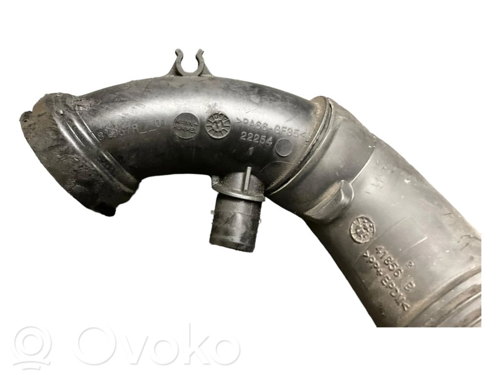 Peugeot 308 Intercooler hose/pipe 