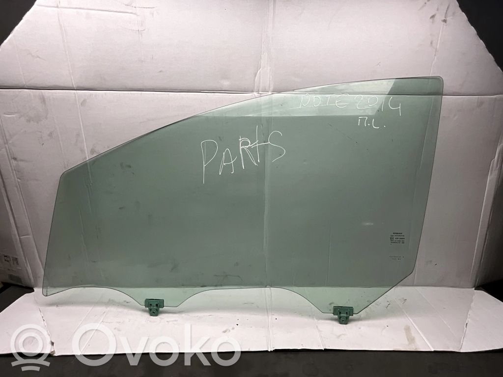Nissan Note (E12) Front door window glass four-door 