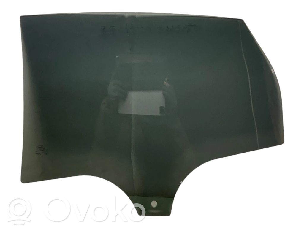 Ford Focus Luna de la puerta trasera 