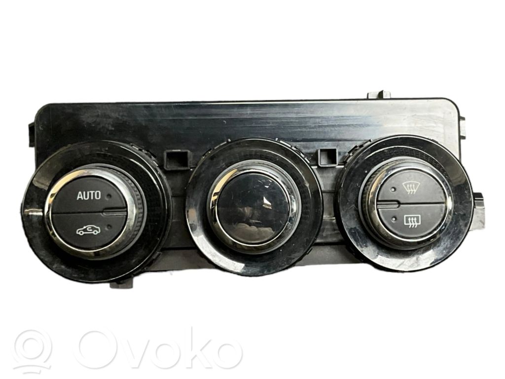 Opel Adam Climate control unit 