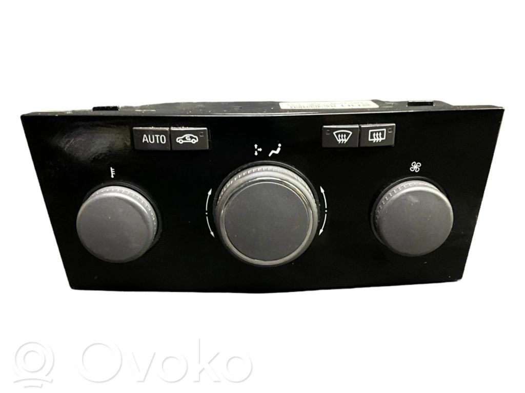 Opel Zafira B Climate control unit 