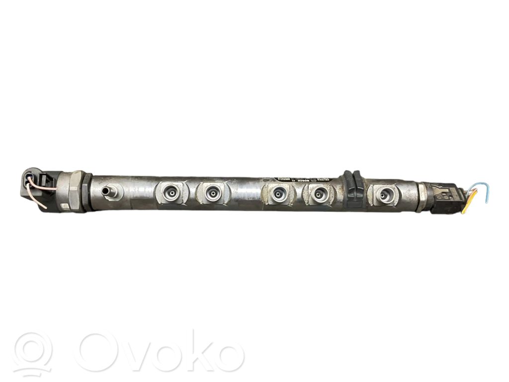 BMW 3 E90 E91 Fuel main line pipe 