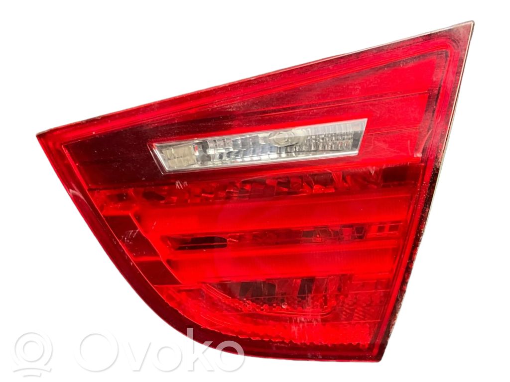 BMW 3 E90 E91 Takaluukun takavalot 