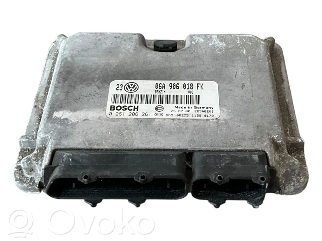 Engine control unit/module   0261206261,06A906018FK