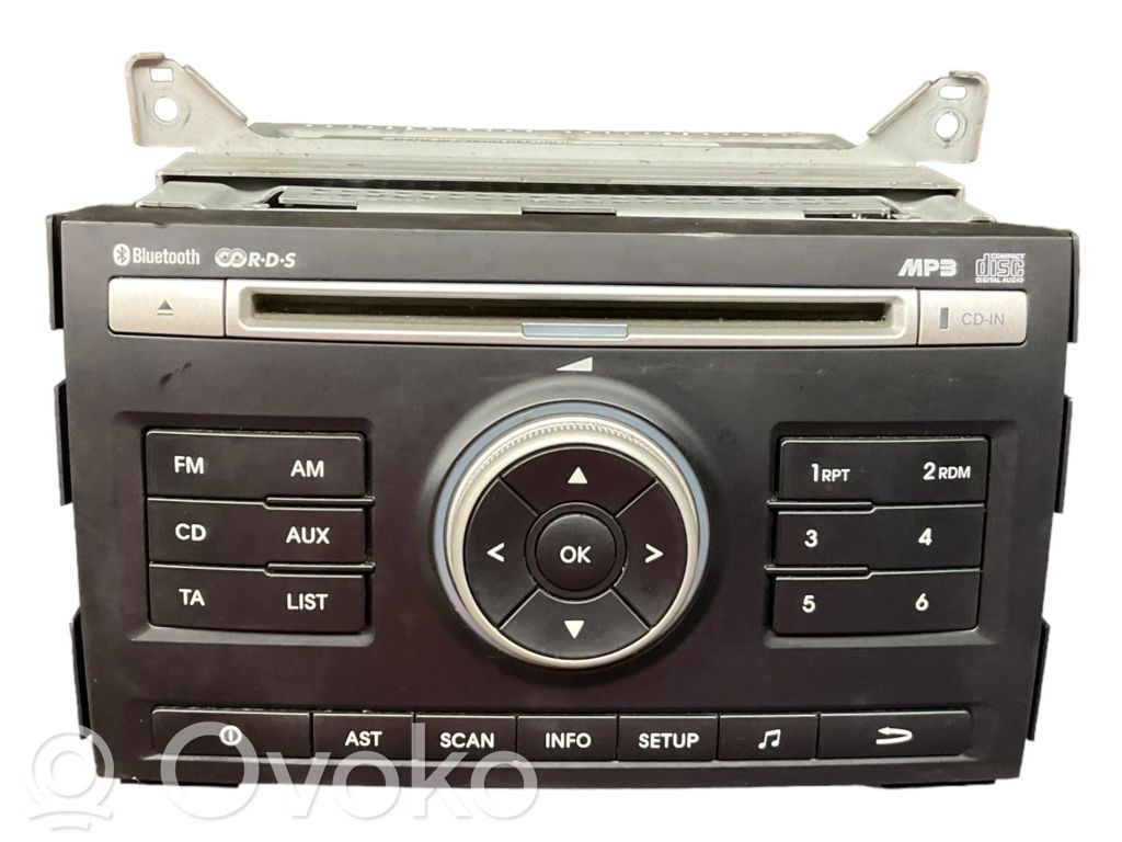 Panel / Radioodtwarzacz CD/DVD/GPS   40336545AA,A2C53354153