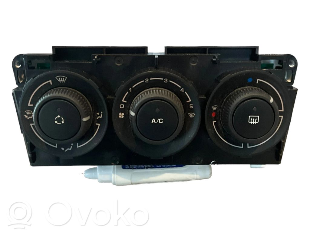 Peugeot 308 Climate control unit 