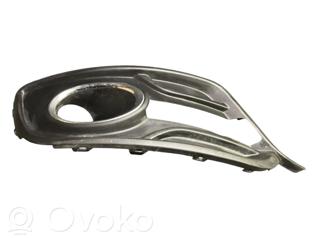Renault Megane III Front fog light trim/grill 