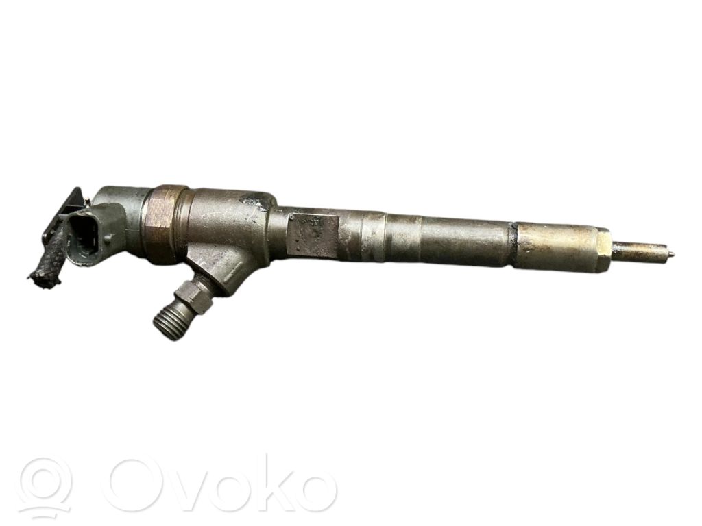 Opel Astra J Inyector de combustible 