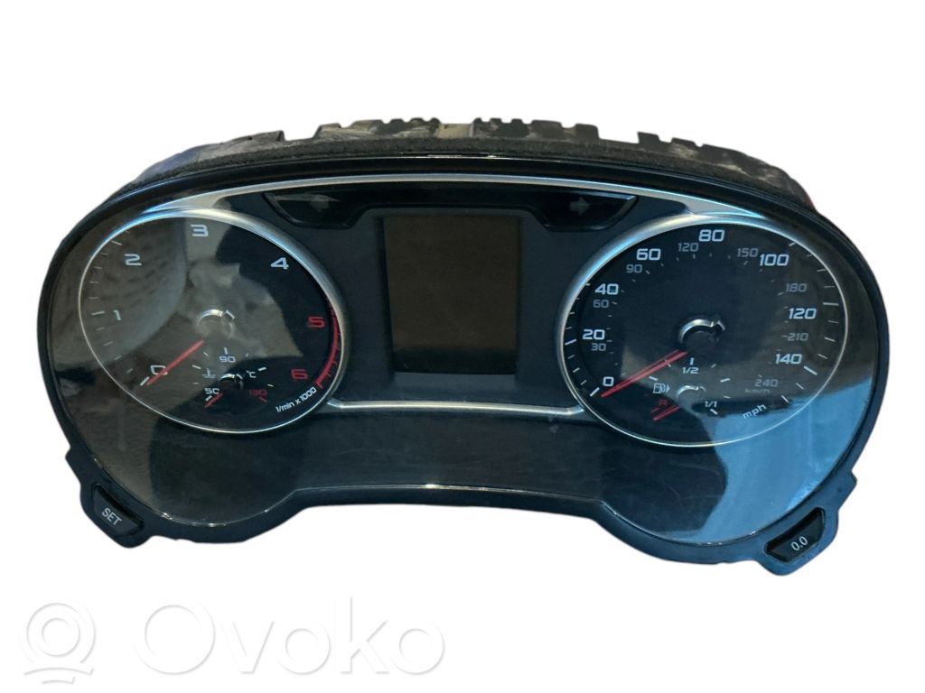 Audi A1 Speedometer (instrument cluster) 
