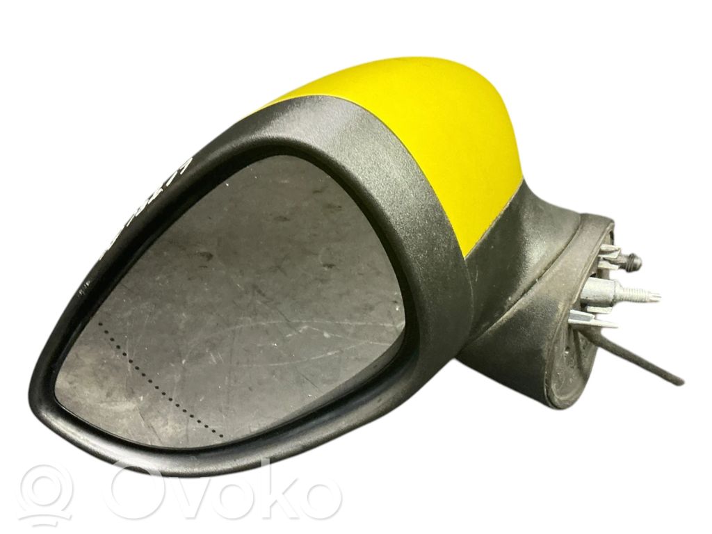 Ford Fiesta Front door electric wing mirror 