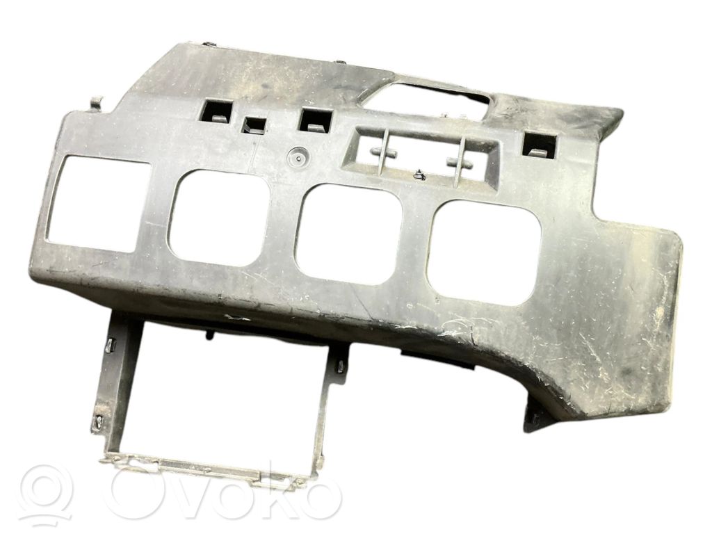 Front bumper mounting bracket   51117033697,7033697,11460915