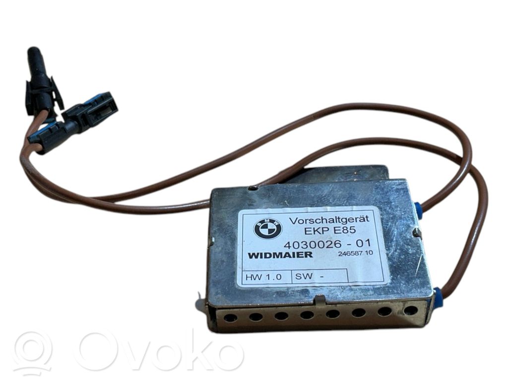 BMW Z4 E85 E86 Antenos stiprintuvas 