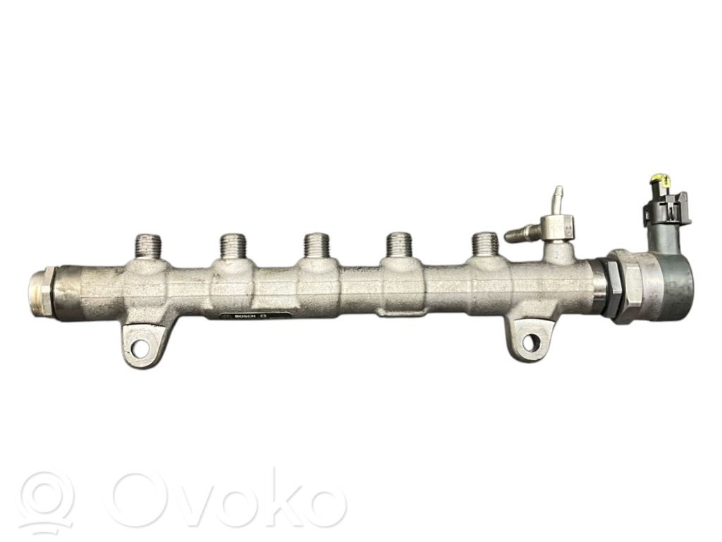 KIA Optima Tubo principal de alimentación del combustible 