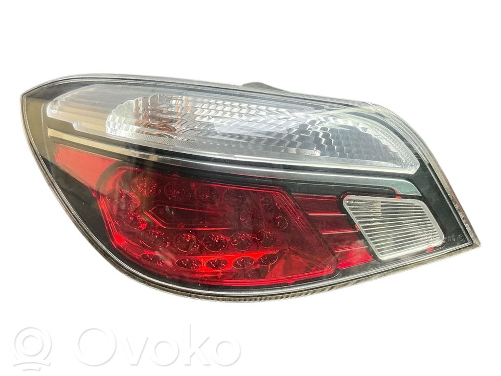 Rear/tail lights