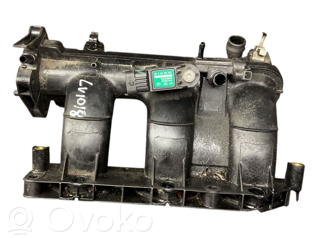 Dacia Sandero Kolektor ssący 