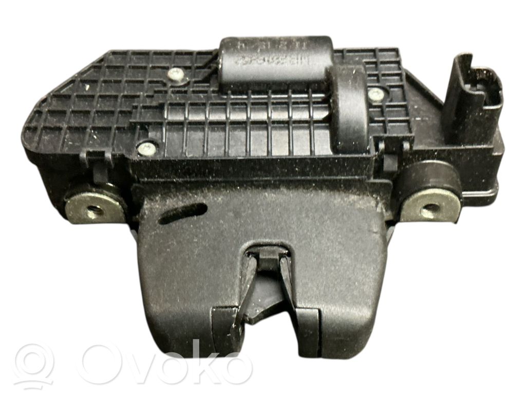 Peugeot 208 I Tailgate/trunk/boot lock/catch/latch 