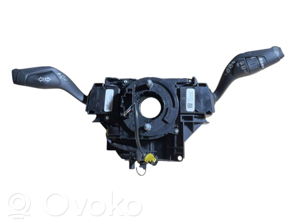 Ford Focus Interruptor/palanca de limpiador de luz de giro 