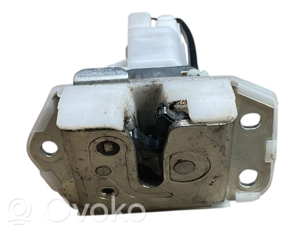 Suzuki Swift I Tailgate/trunk/boot lock/catch/latch 