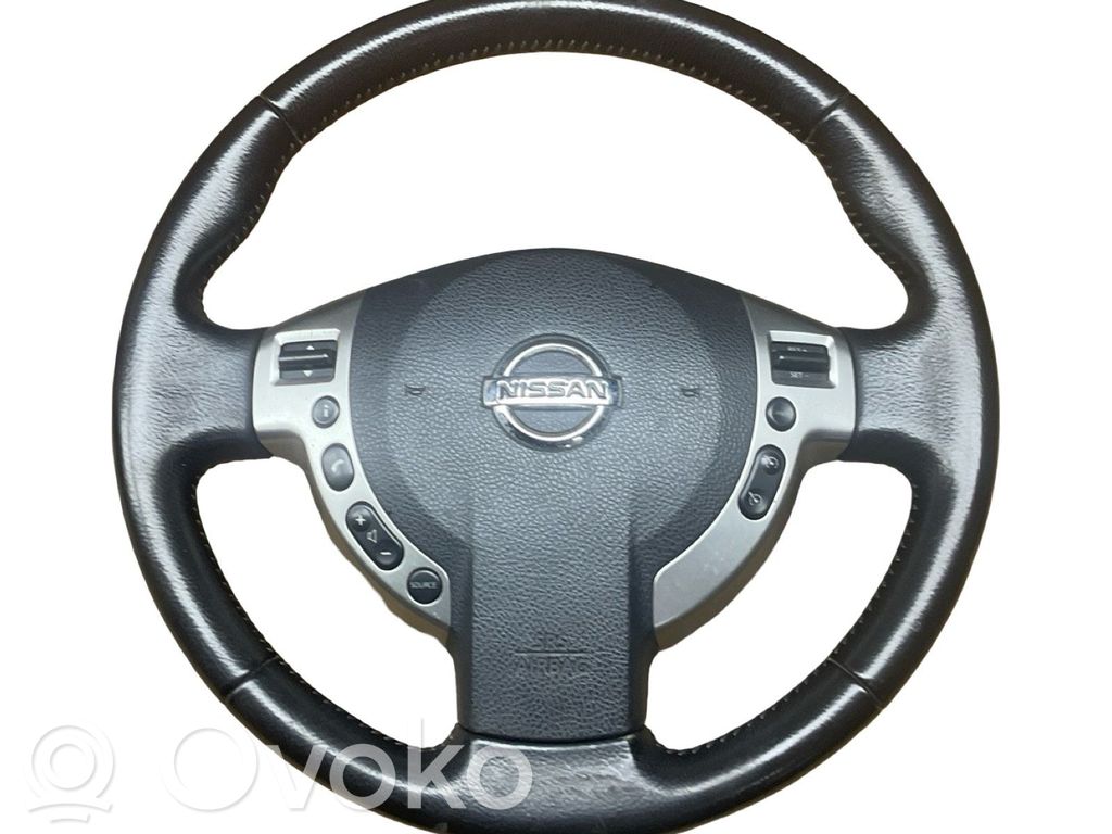Nissan Qashqai Ohjauspyörä 