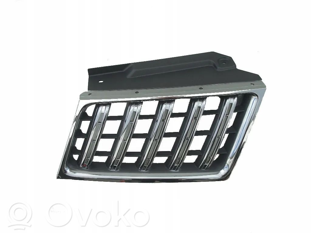 Mitsubishi L200 Atrapa chłodnicy / Grill 