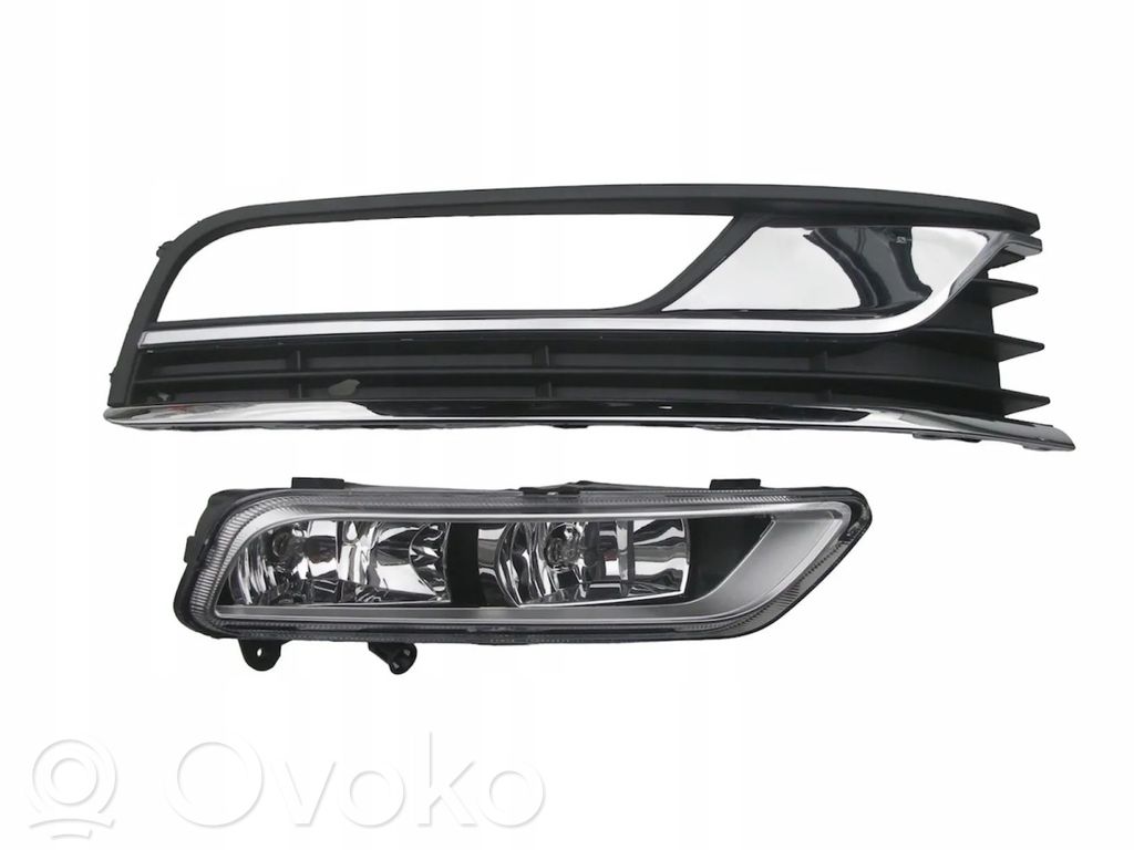 Volkswagen PASSAT B7 Etusäleikkö 