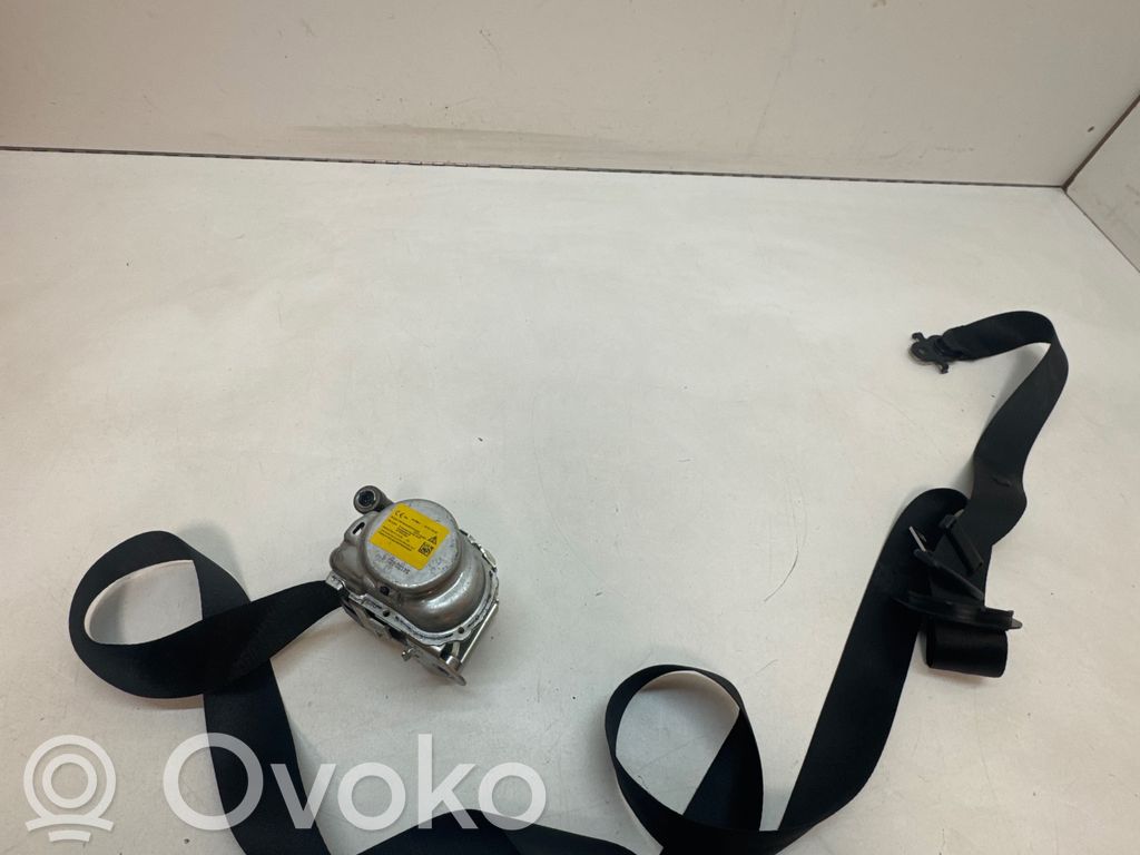 BMW 5 G30 G31 G38 Cinturón delantero 