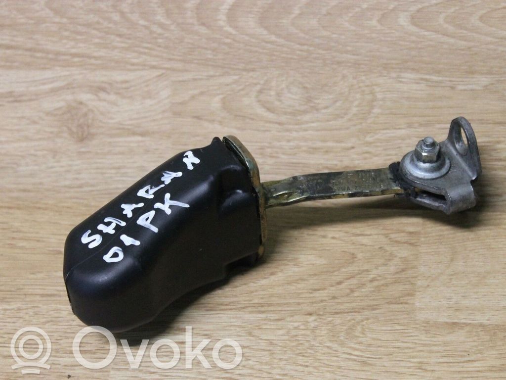 Volkswagen Sharan Etuoven pidätin 