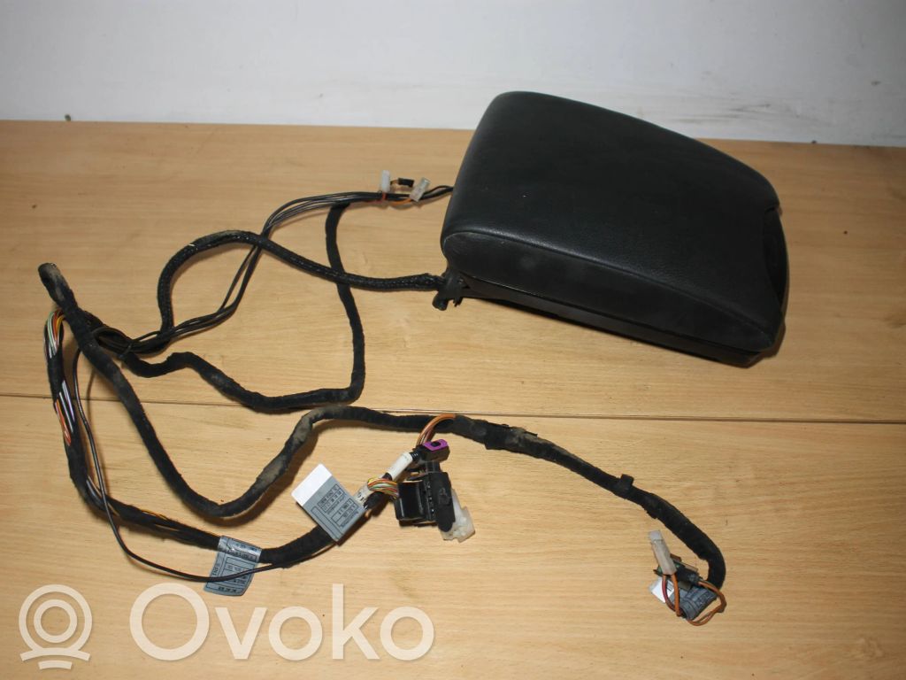 BMW X5 E53 Armrest 