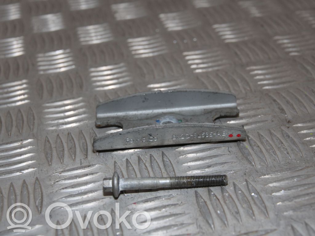 Abrazadera del inyector de combustible   BK2Q9L535AE,BK2Q9L535AE