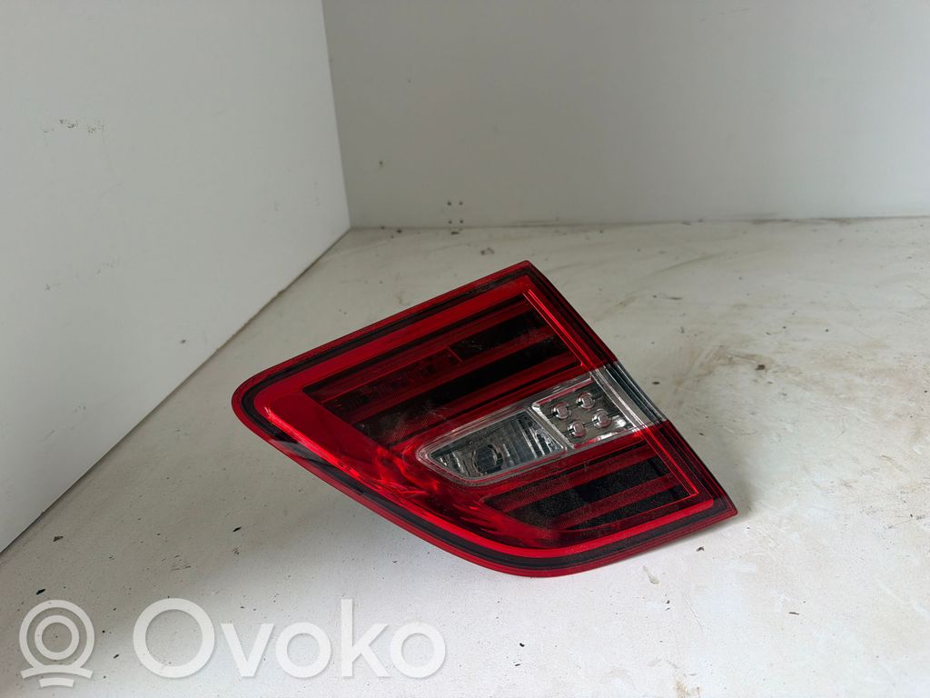 Mercedes-Benz ML W166 Lampy tylnej klapy bagażnika 