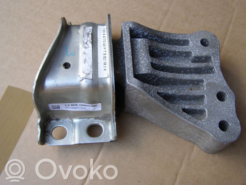 Fiat Ducato Engine mount bracket 