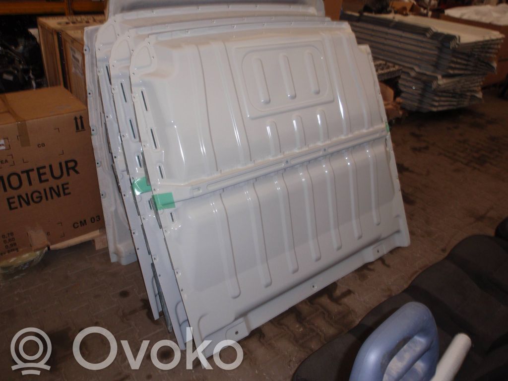 Fiat Ducato Ohjaamon väliseinä 