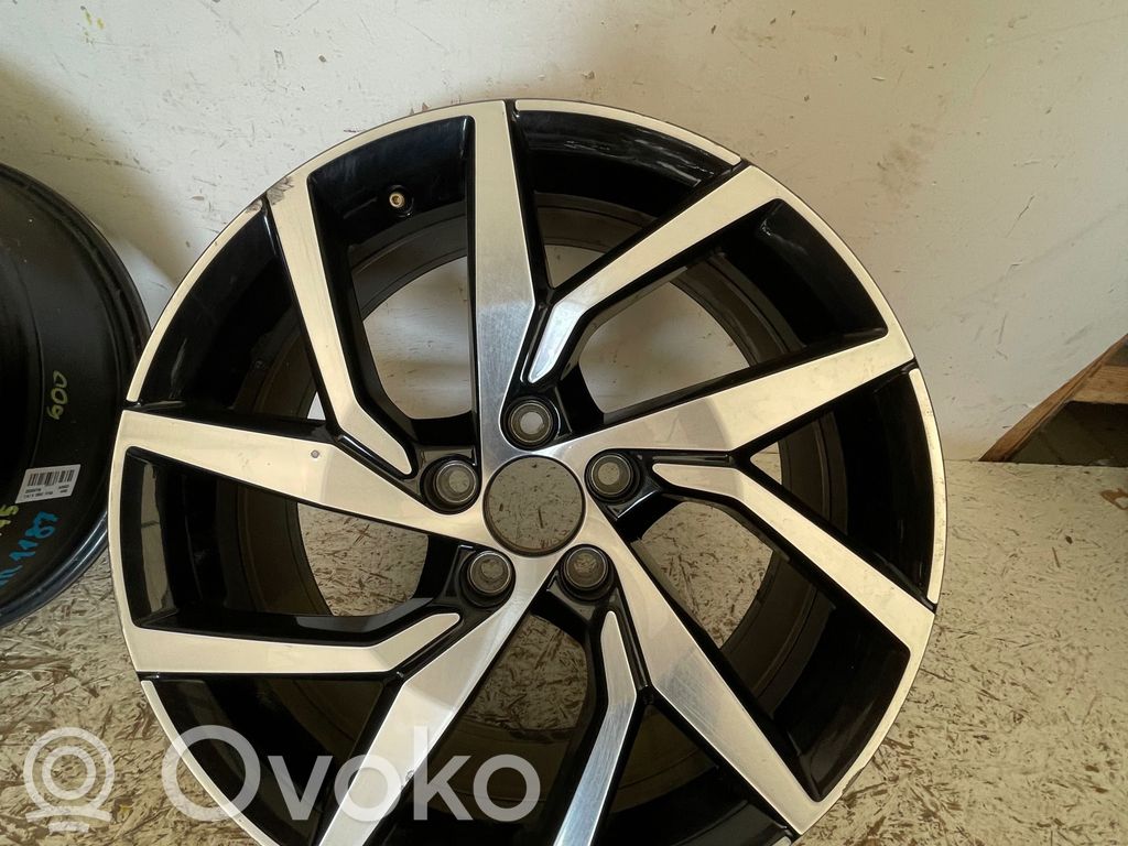 Volvo V60 Felgi aluminiowe R18 