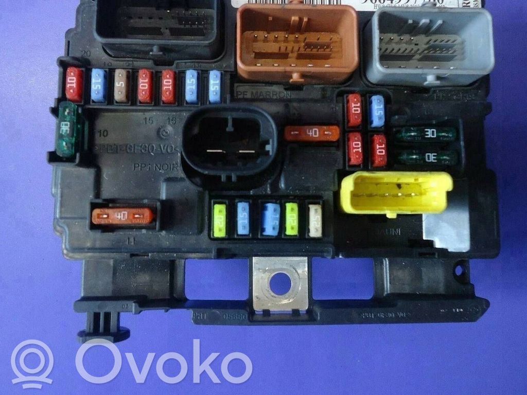 Fuse module   9667199680