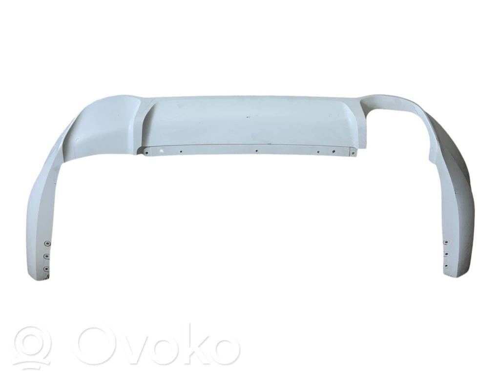 Ford Focus Moldura inferior del parachoques trasero 